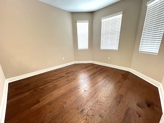 4th image of 8069 Pleasant Pine Cir