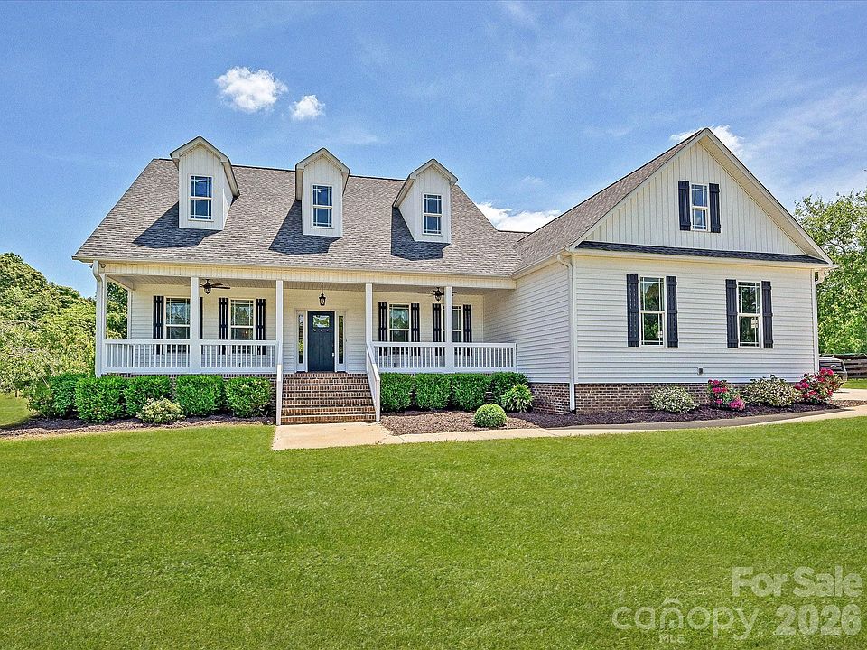 1st image of 1832 Garvin Rd