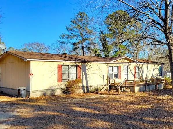 1112 Cleveland St, Elloree, SC 29047
