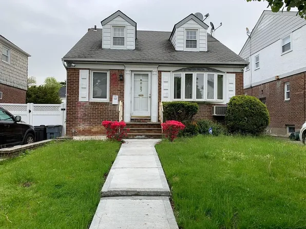 8027 213th St, Queens Village, NY 11427