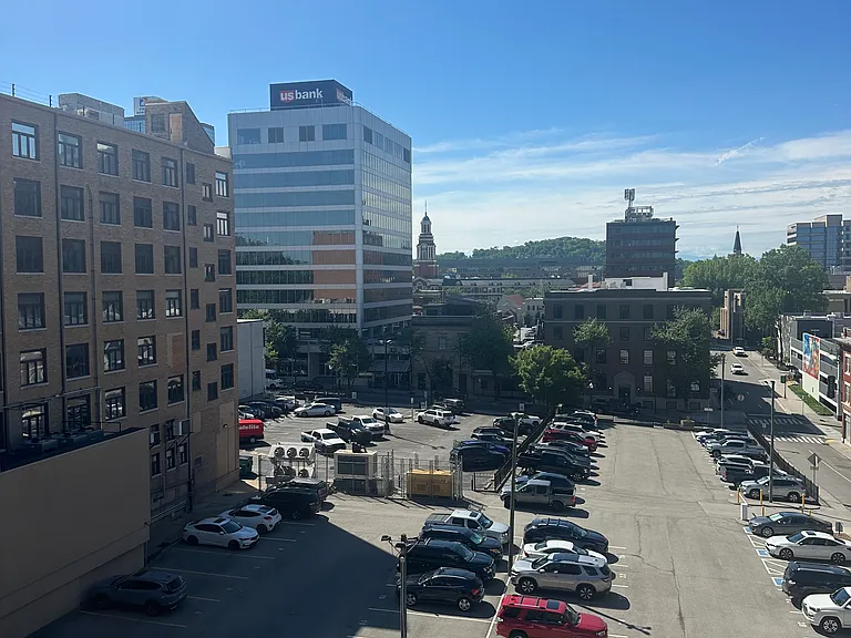 440 Walnut St #402 — Photo 34