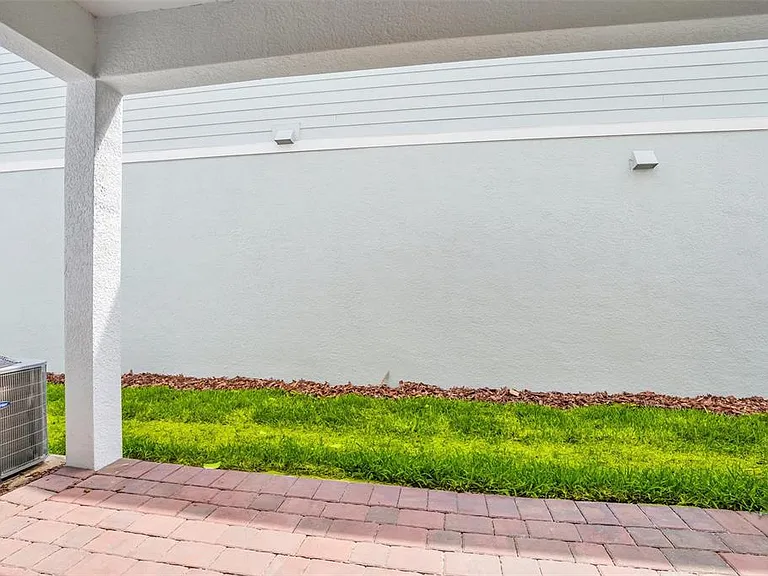 12743 Brodlove Ln — Photo 33