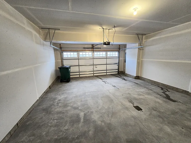 2 Car garage