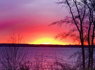 2755 W Shore Rd, Isle La Motte, VT 05463