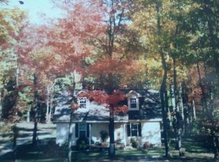 1174 Brummit Rd, Charlotte, TN 37036