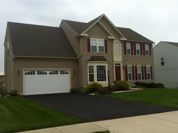 1385 Karens Way, York, PA 17402