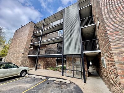 1321 W Birchwood Ave APT 301, Chicago, IL, 60626