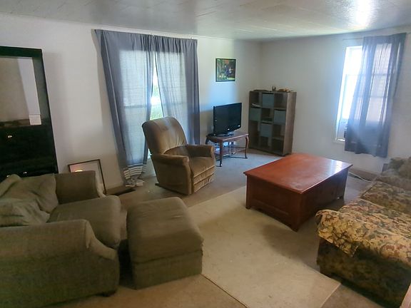 5th image of 1104 Jordan Lake Ave