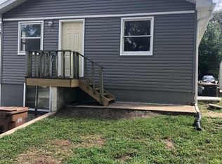 303 4th St, Milford, NE 68405