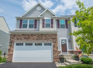 32 Cypress Ln, Sparta, NJ 07871