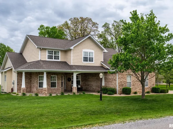 314 Twin Lakes Rd, Carterville, IL 62918