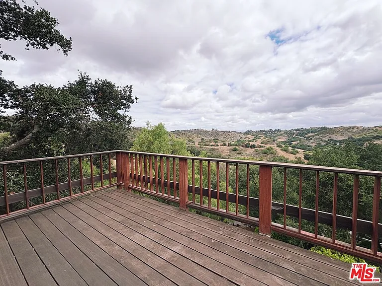 22013 Alta Dr — Photo 30