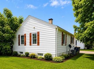 1201 Langlade Ave, Green Bay, WI 54304