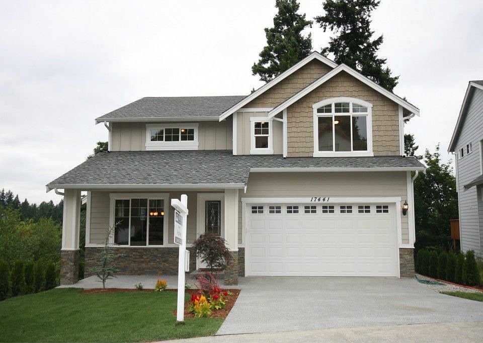 1st image of 17441 NE 28th St