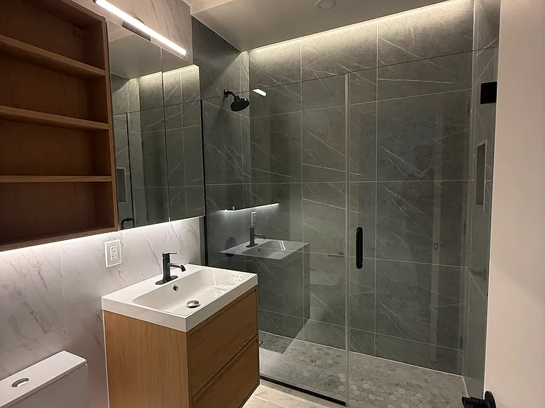 159 Havemeyer St #3 — Photo 5