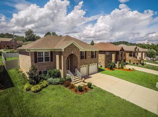 7612 Pavilion Park Rd, Louisville, KY 40214