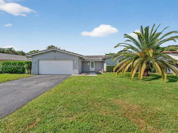 8588 NW 27th Dr, Coral Springs, FL 33065