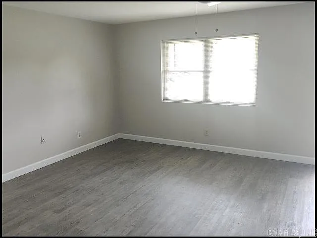 13 Dawn Ct — Photo 3