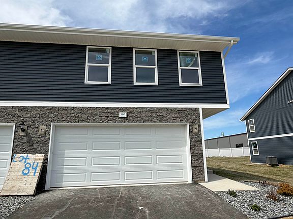 2nd image of 307 Alberts Dr