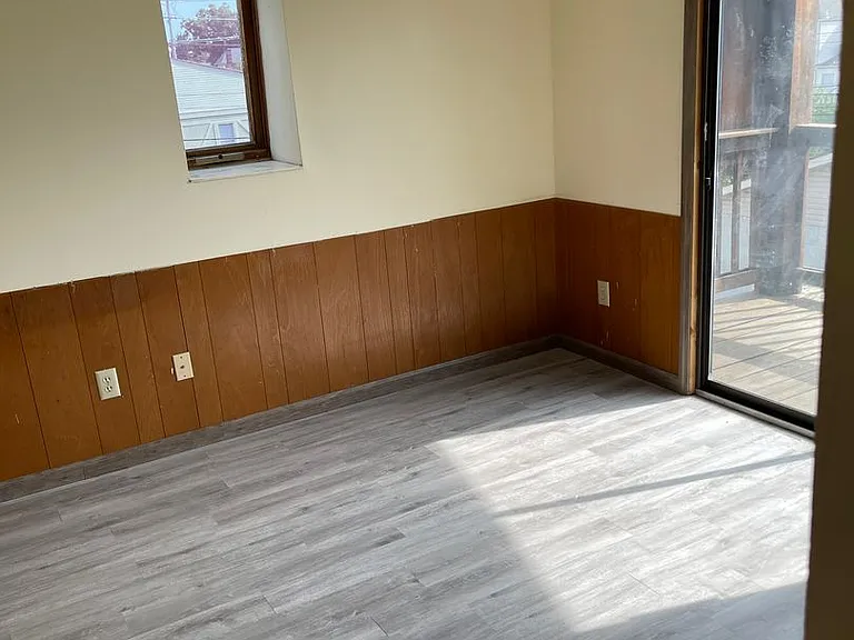 1522 Indianola Ave — Photo 15