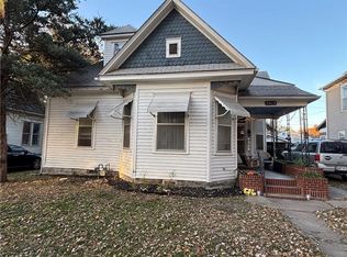 2415 Washington Ave, Parsons, KS 67357