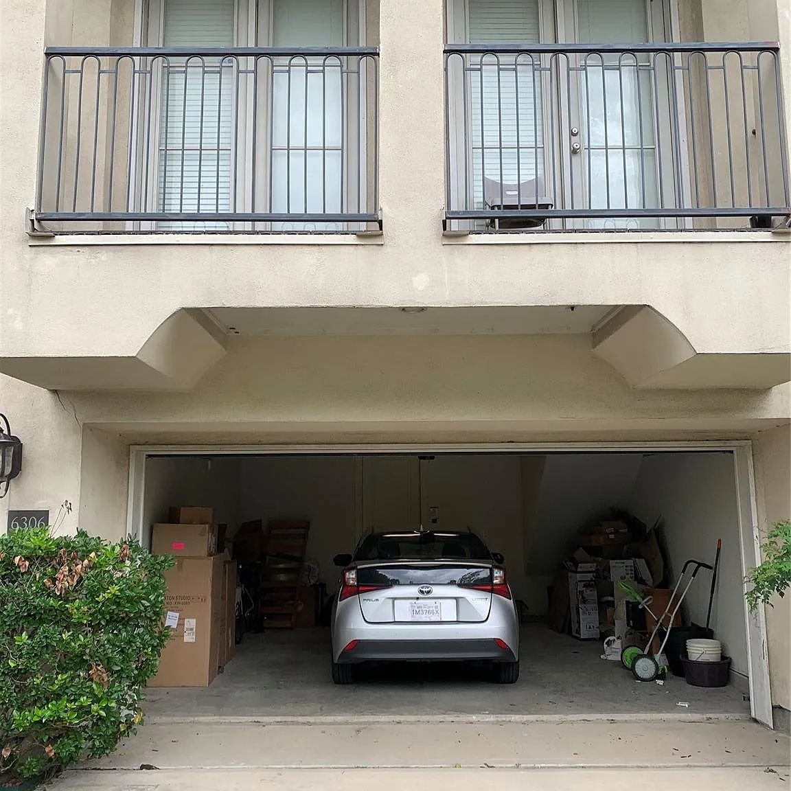 3 bed, 3.5 bath, 2169 sqft, $2,700 — Photo 4