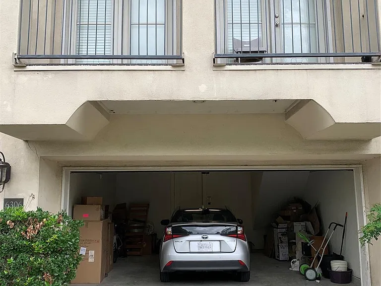 6306 Grand Blvd — Photo 3