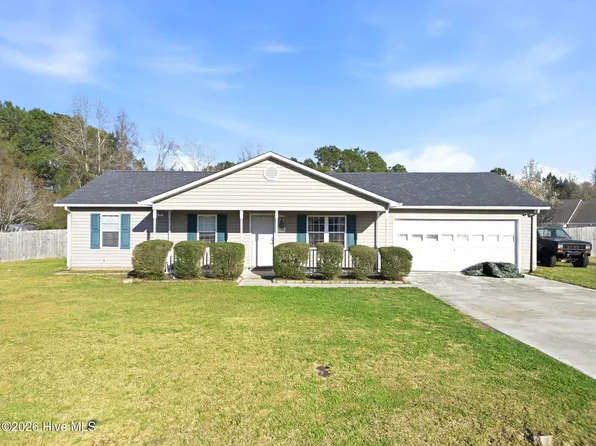 106 N Ivy Drive, Hubert, NC 28539