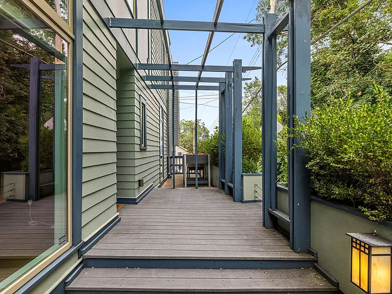 101 Brosville St — Photo 4