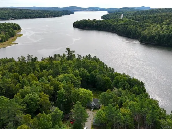 135 Pine Point Rd, Dufferin, NB E3L0G70G7