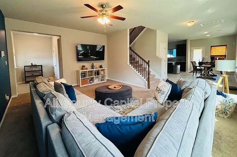12605 Albatross Pass — Photo 5