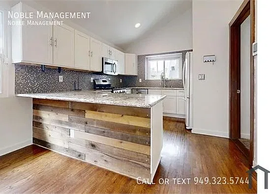 2 bed, $2,765 — Photo 3