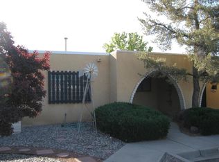 1316 Grande Blvd SE APT B, Rio Rancho, NM 87124