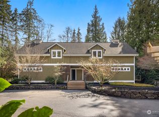 14100 Stranne Rd NE, Bainbridge Island, WA 98110