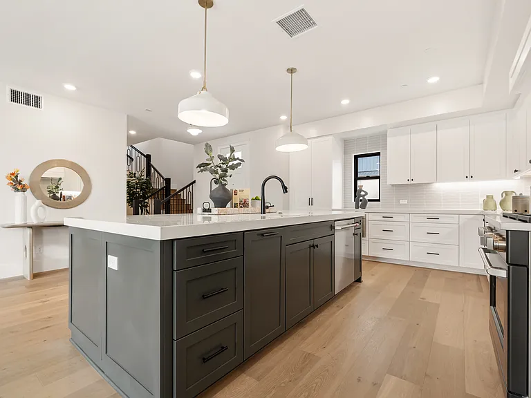 3747 Adams St — Photo 5