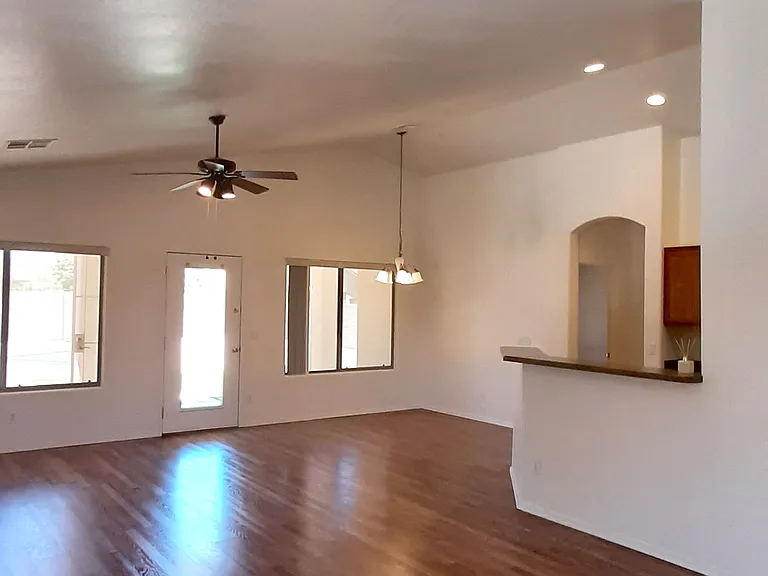 7722 N Winding Trl — Photo 6