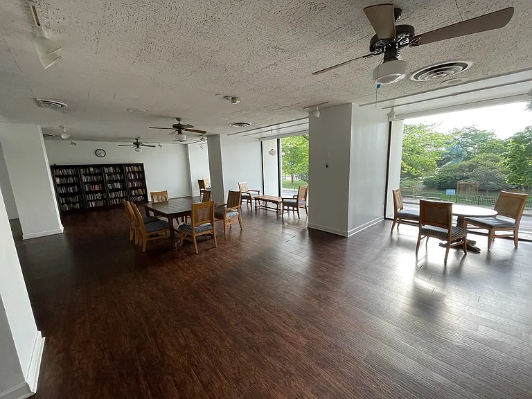 3200 N Lake Shore Dr #1510 — Photo 27