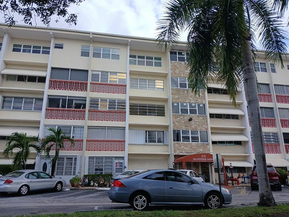 1st image of 215 SE 3rd Ave