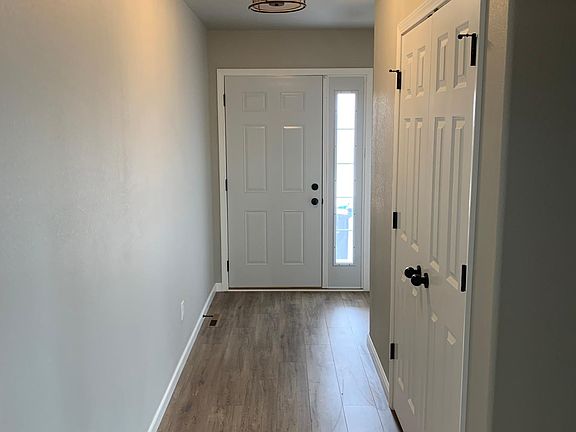 3rd image of 5725 Deb Dr W