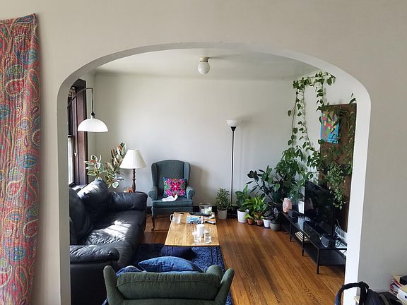 3rd image of 2602 N Saint Louis Ave #3
