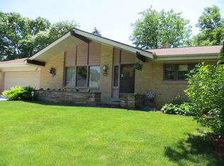 12021 W Locust St, Wauwatosa, WI 53222