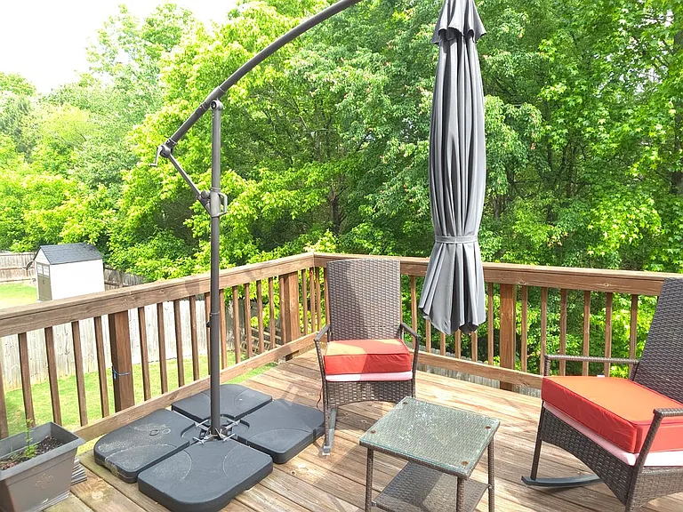 4358 Mantova Dr — Photo 32