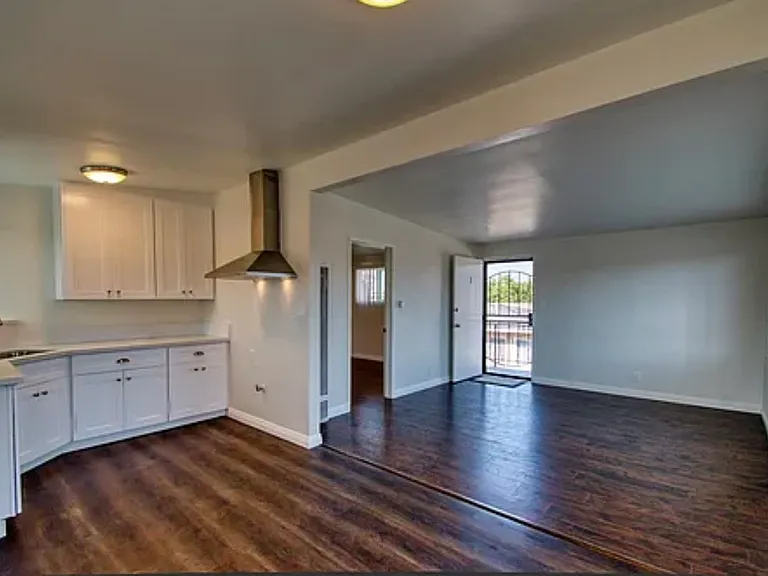 11883 Eucalyptus Ave #1 — Photo 3