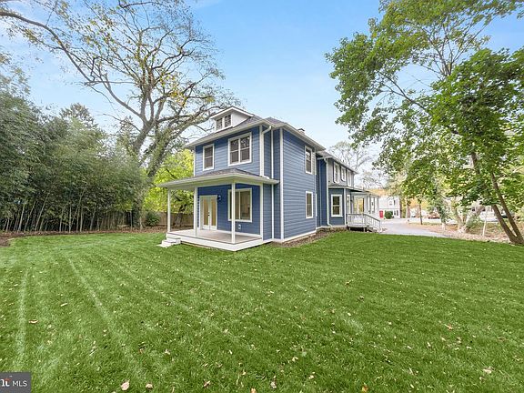 5th image of 10220 Capitol View Ave