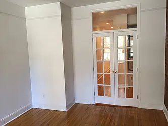 Rented by Metropolis Real Estate of Manhattan