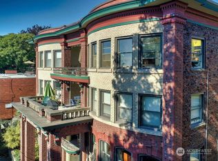 626 13th Ave E APT E, Seattle, WA 98102