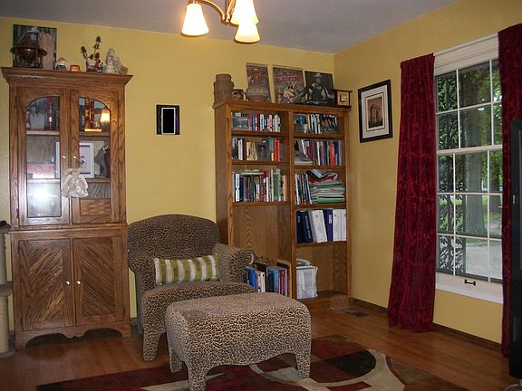 2nd image of 5772 Sir Edward Ln