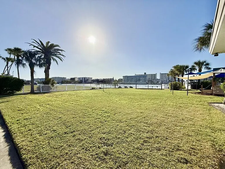 10350 Imperial Point Dr W #10 — Photo 48