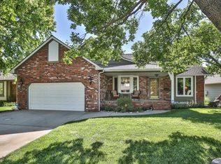 4828 N Farmstead St, Wichita, KS 67220