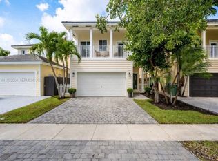 354 NE 35th Ave, Homestead, FL 33033